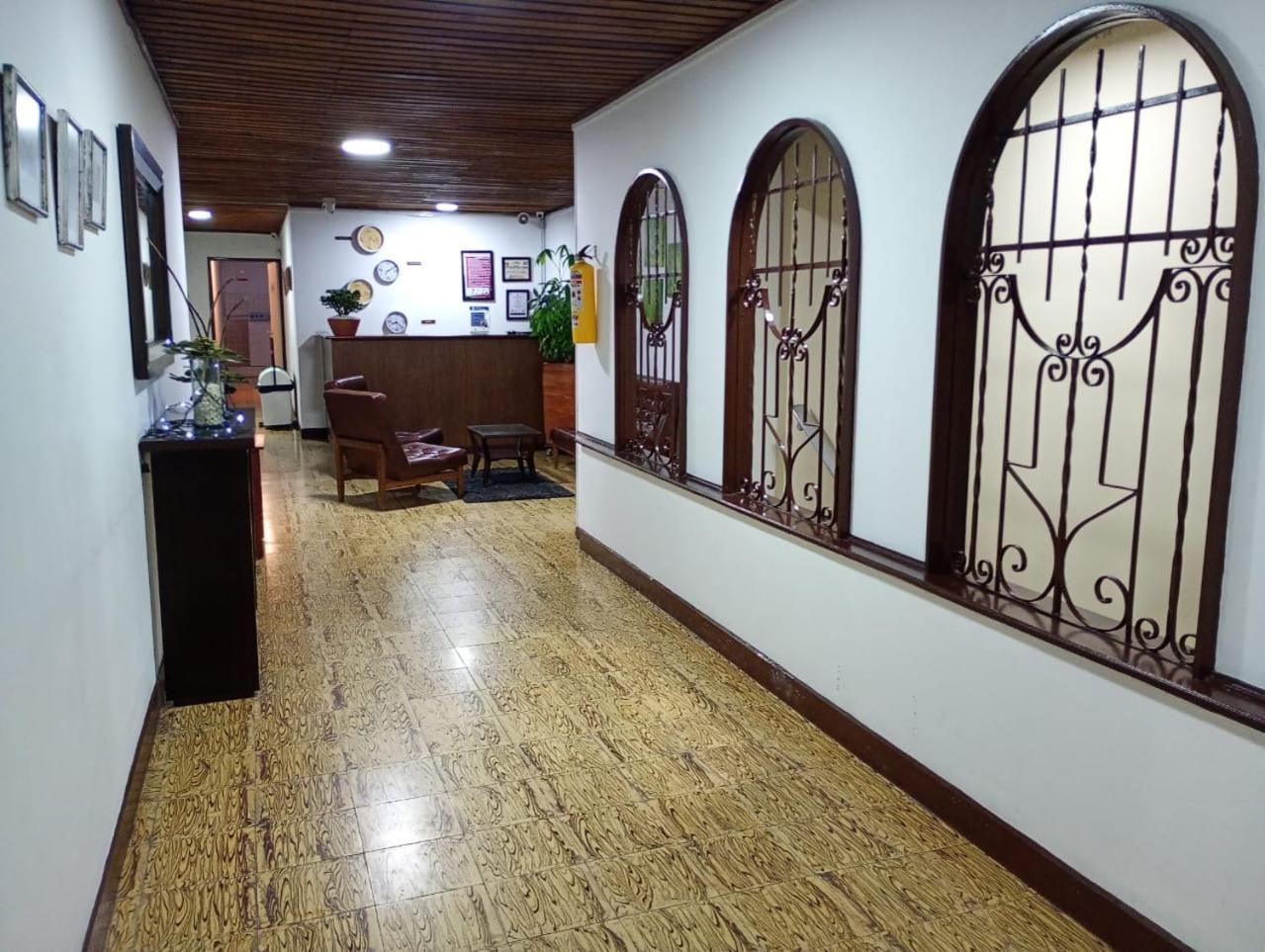 Hotel Alpino Armenia Buitenkant foto
