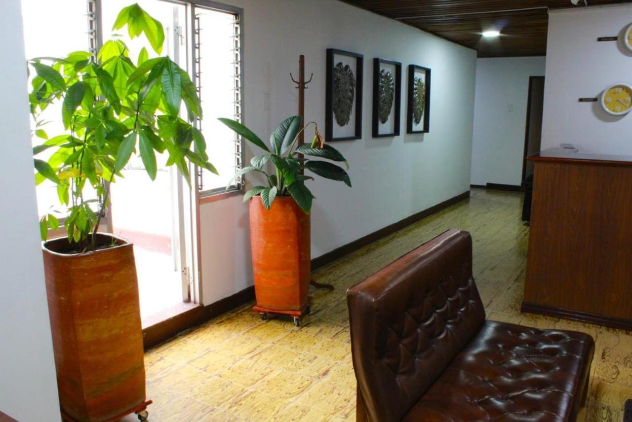 Hotel Alpino Armenia Buitenkant foto